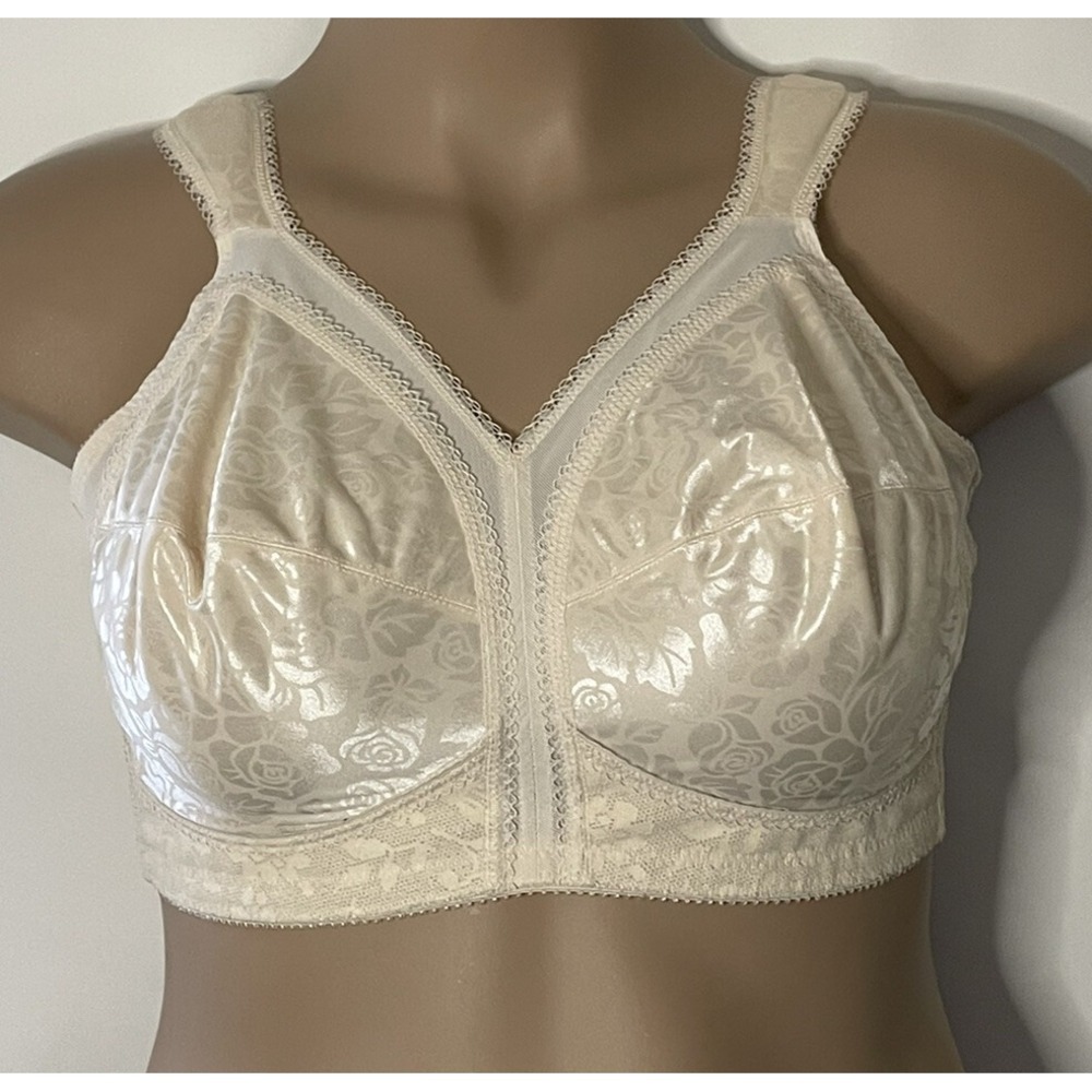 Playtex 18 Hour Bra 38 DD Beige 4693 Wire Free Unlined Lace Trim Wide Straps - Picture 1 of 6